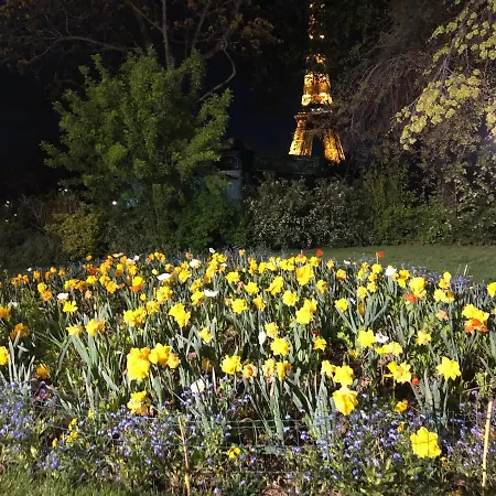 Apartamento Cute Cottage At Eiffel Tower *
